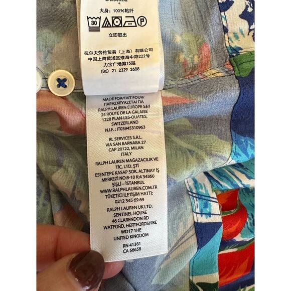 Ralph Lauren Classic Fit Hoffman Print Camp Shirt - Picture 8 of 9